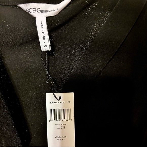 BCBG Black Sleeveless Skort Romper New With Tags - Picture 13 of 16